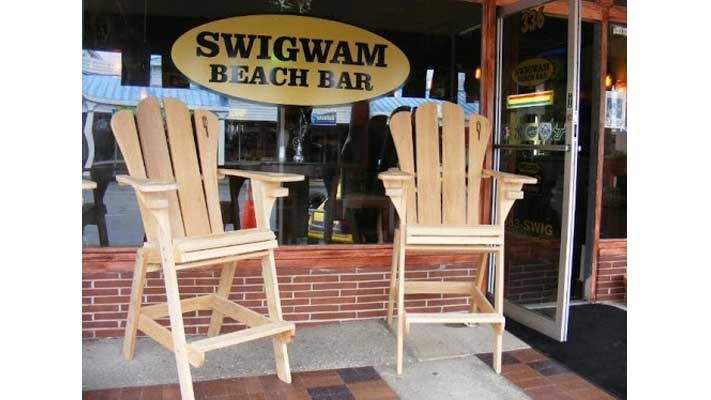 ITOF - Swigwam Beach Bar with two wooden chairs